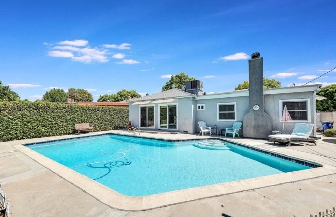 Photo of Outdoor in Reseda