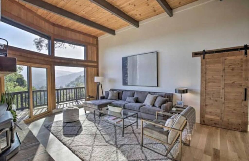 Photo of Livingroom in San Anselmo