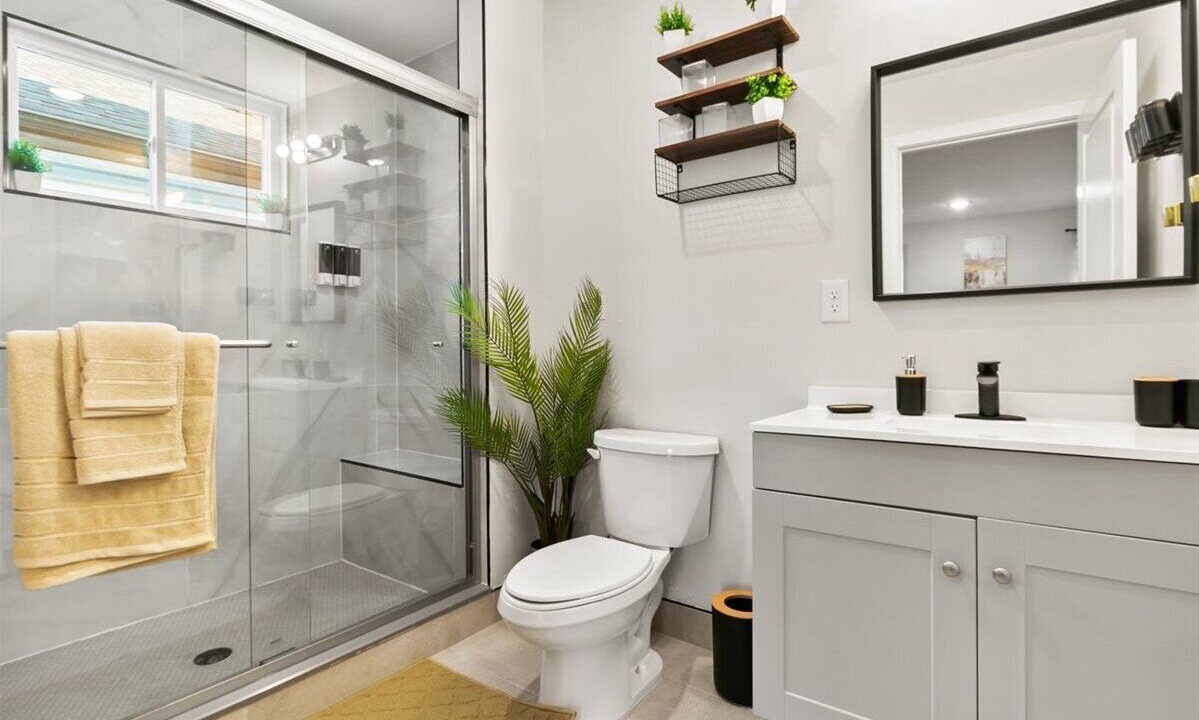 Photo of Bathroom in Elizabeth