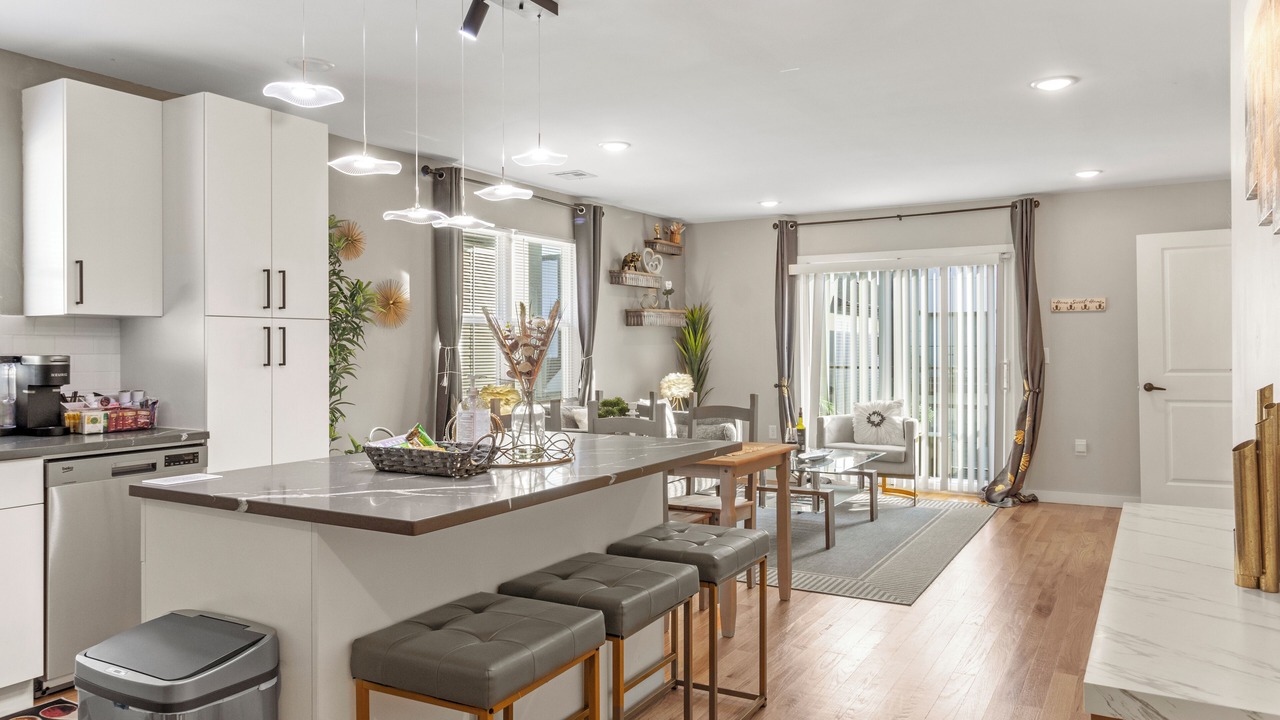 Photo of Kitchen in Elizabeth
