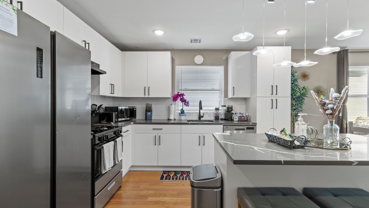 Photo of Kitchen in Elizabeth