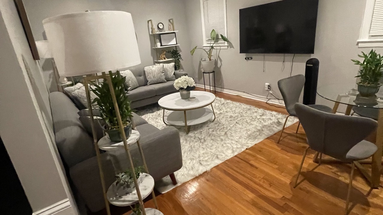 Photo of Livingroom in Uniondale