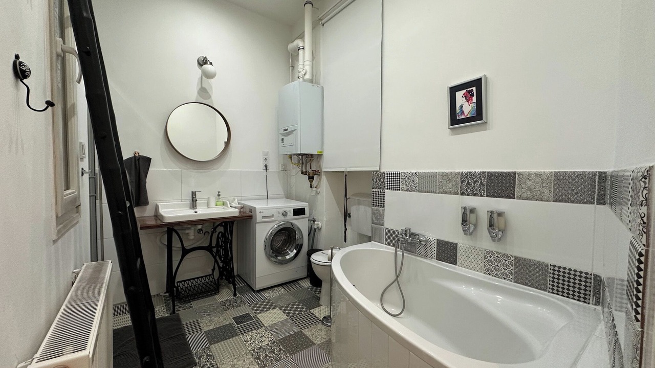Photo of Bathroom in Erzsebetvaros