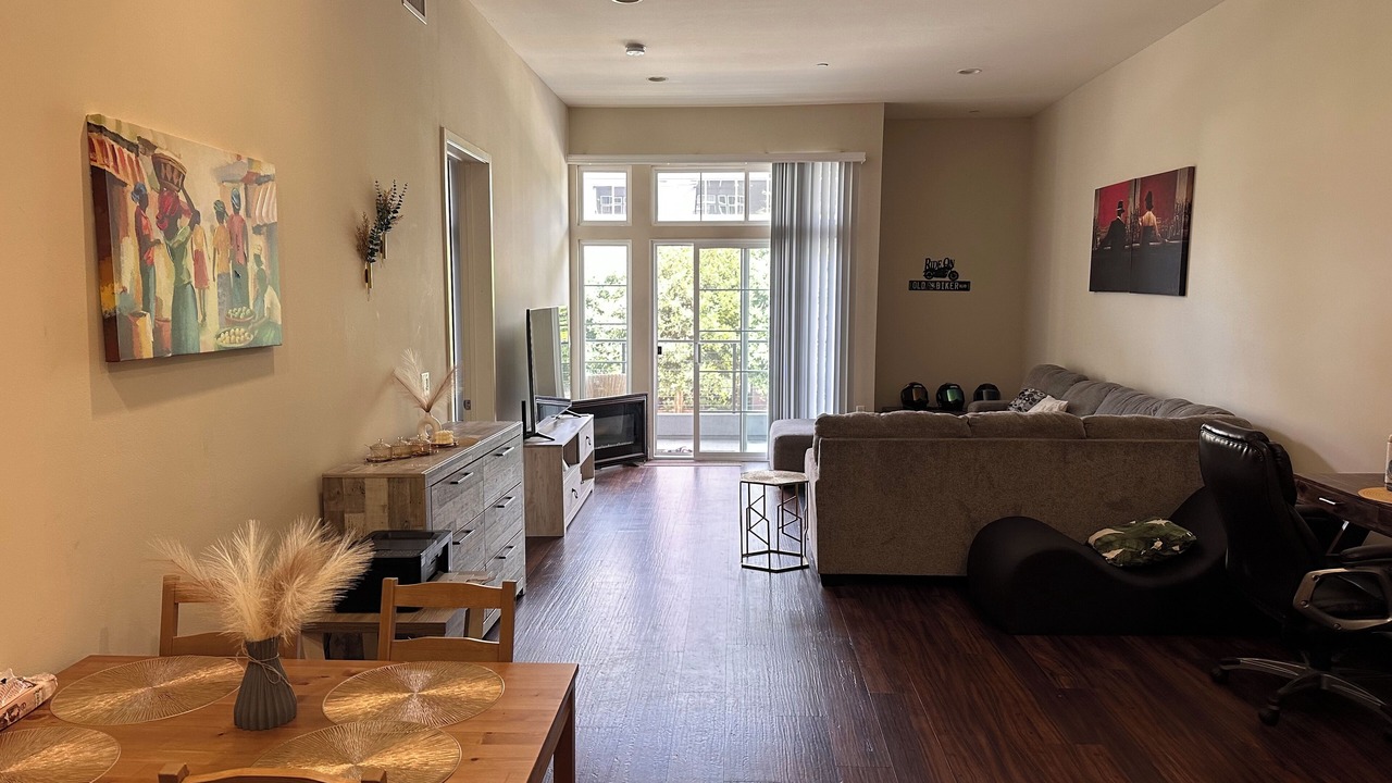 Photo of Livingroom in Airport Area