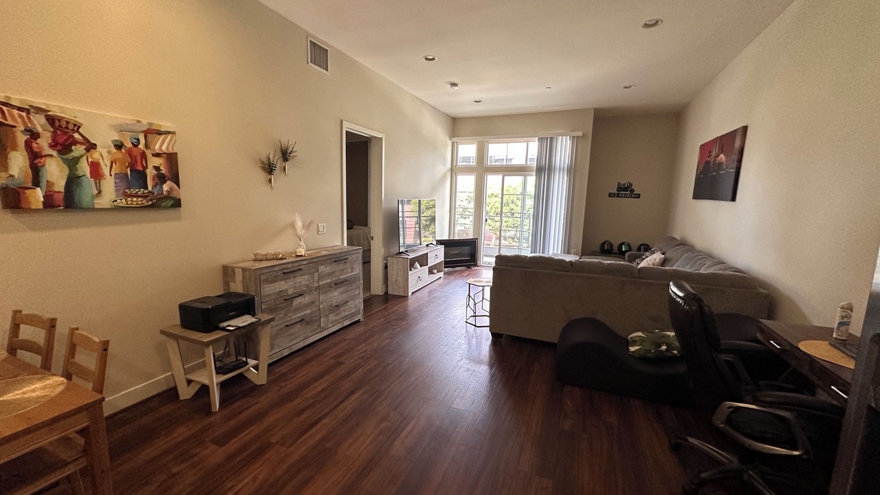 Photo of Livingroom in Airport Area