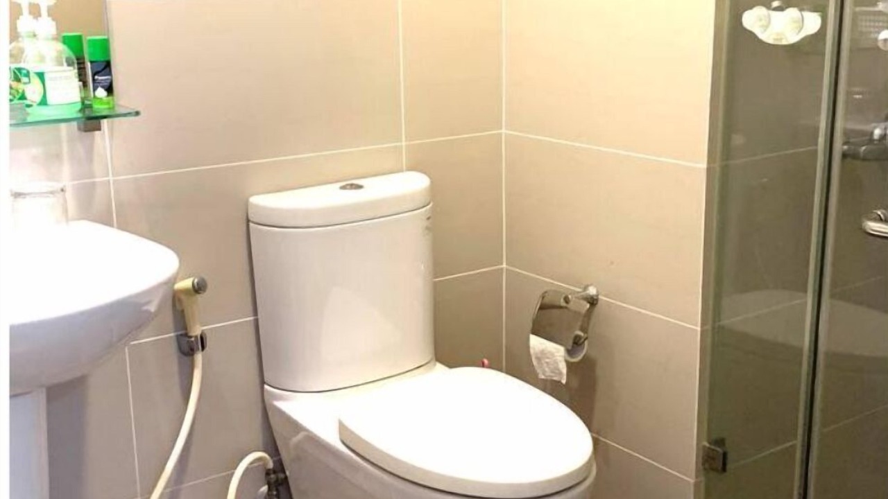 Photo of Bathroom in District 9