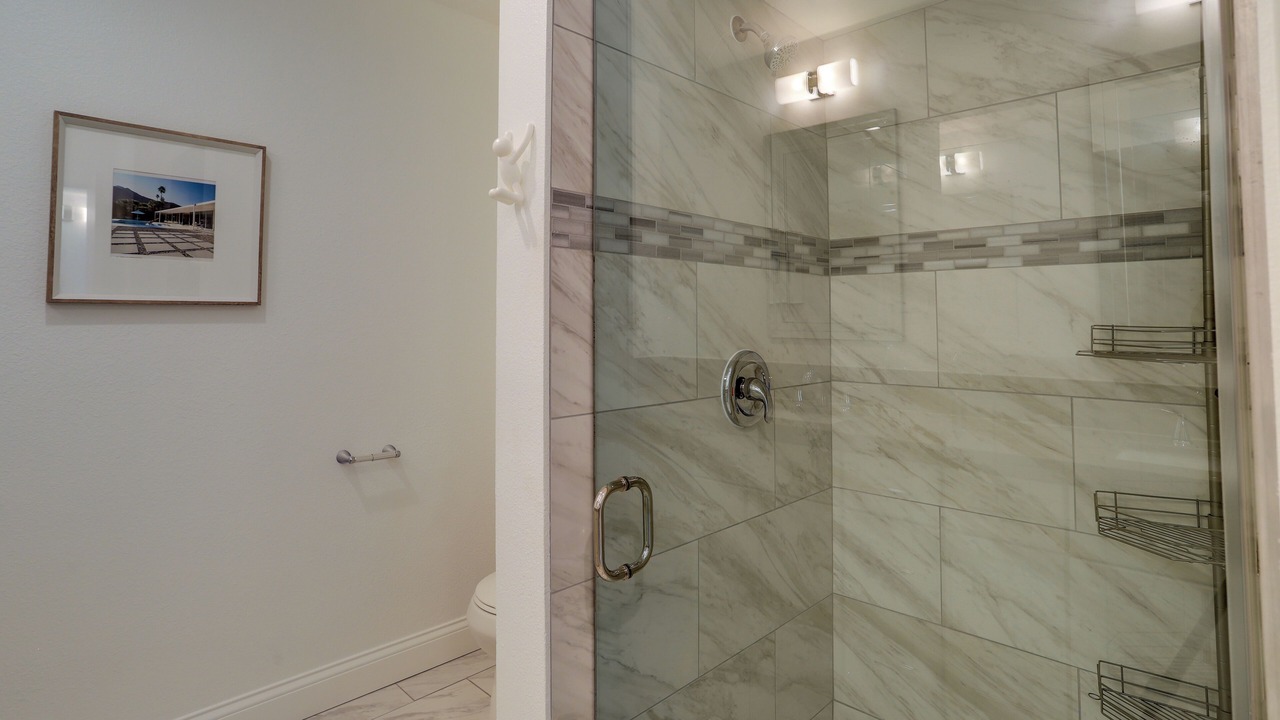 Photo of Bathroom in Araby Commons