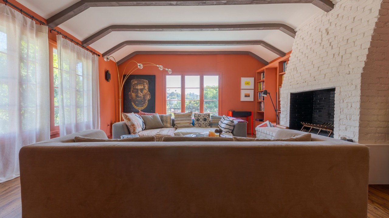 Photo of Livingroom in Hollywood Hills