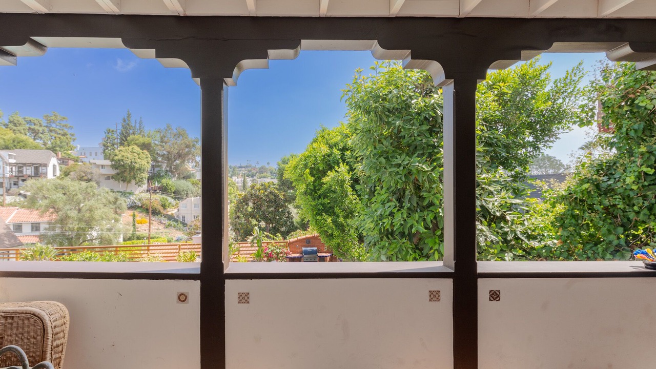 Photo of Others in Hollywood Hills