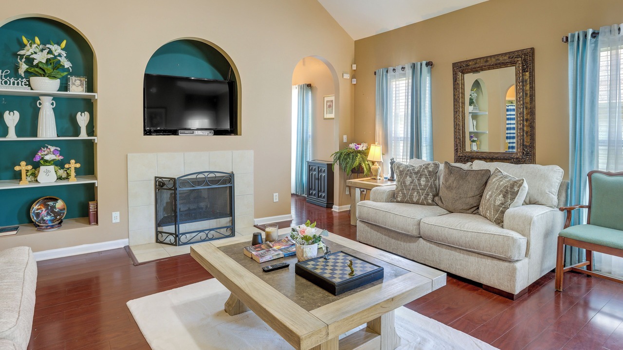 Photo of Livingroom in New Castle