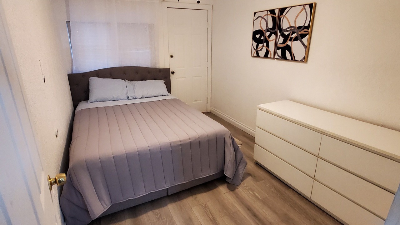 Photo of Bedroom in Los Angeles