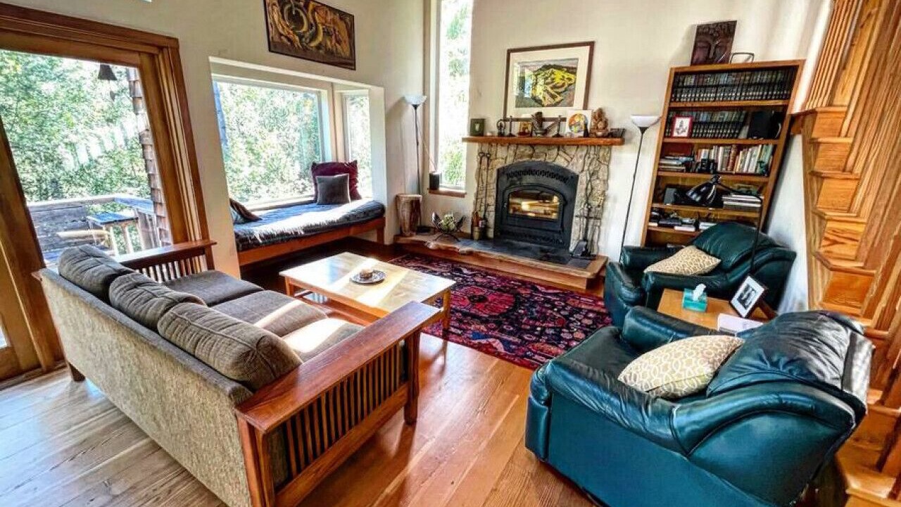 Photo of Livingroom in Point Reyes Station