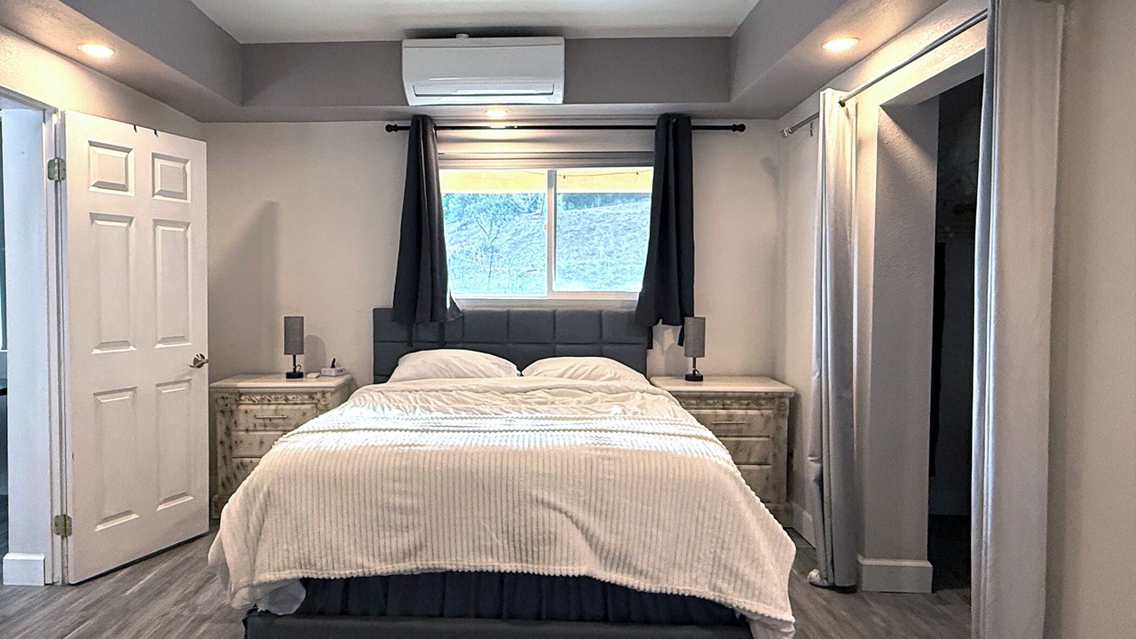 Photo of Bedroom in Thousand Oaks
