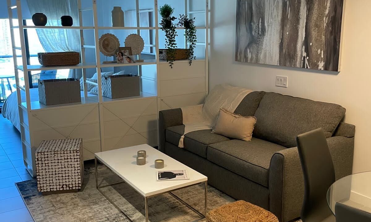 Photo of Livingroom in Town Square