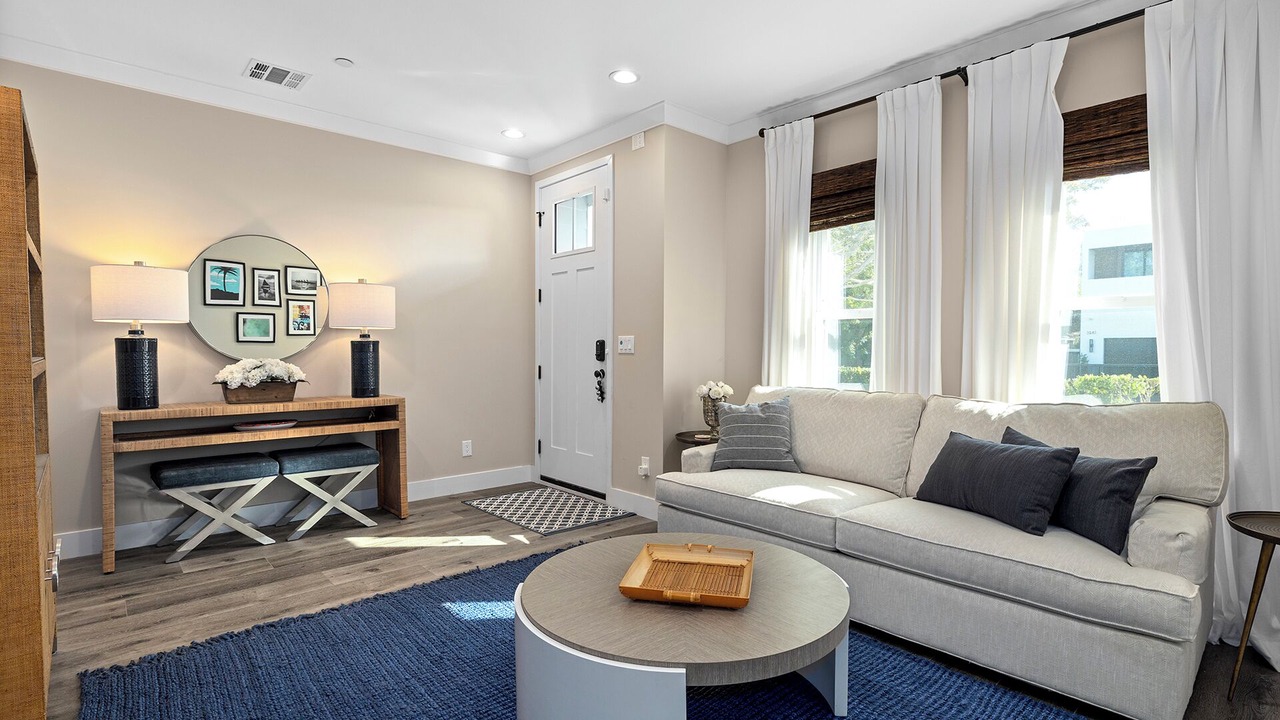 Photo of Livingroom in Mar Vista