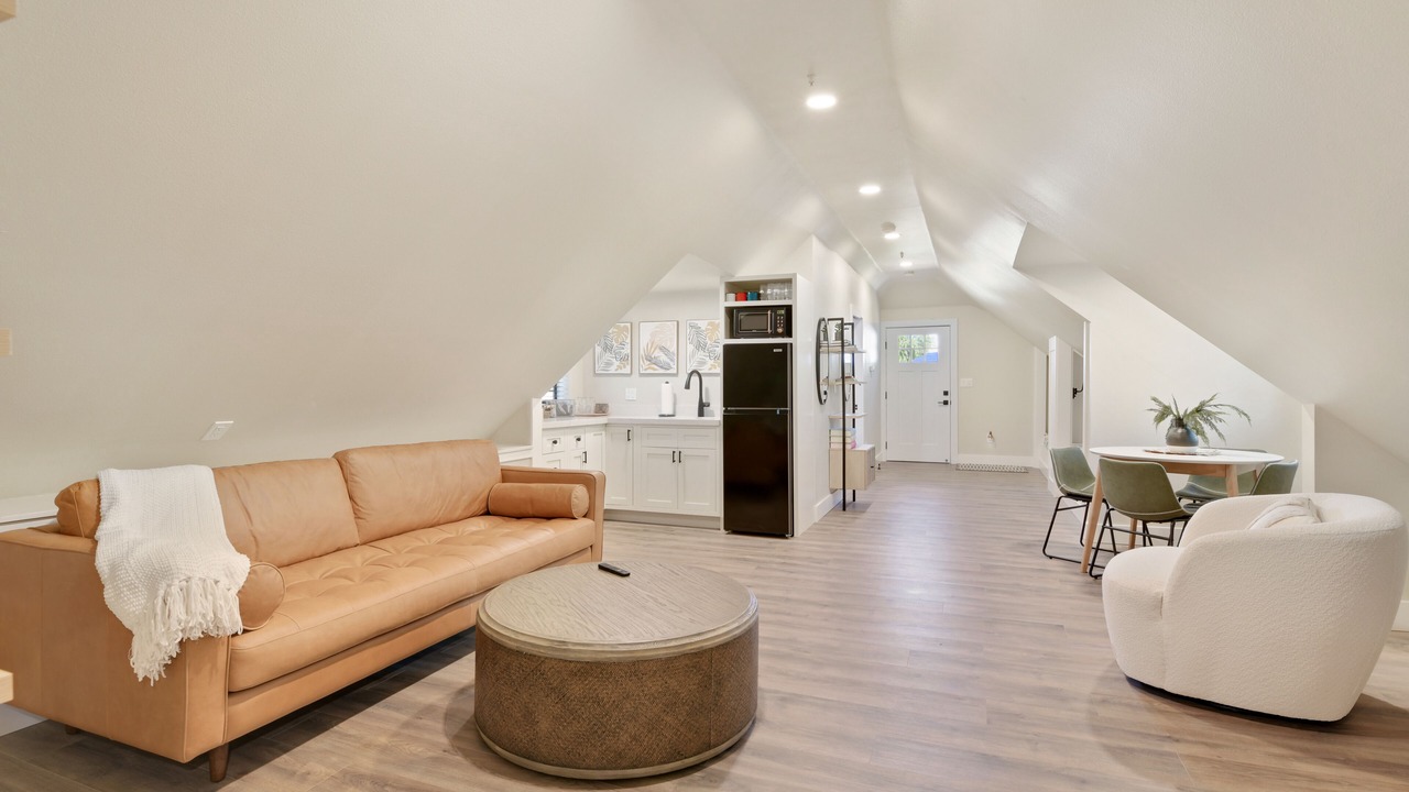 Photo of Livingroom in Laguna Hills