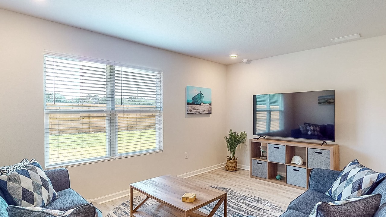 Photo of Livingroom in Northwest Pensacola