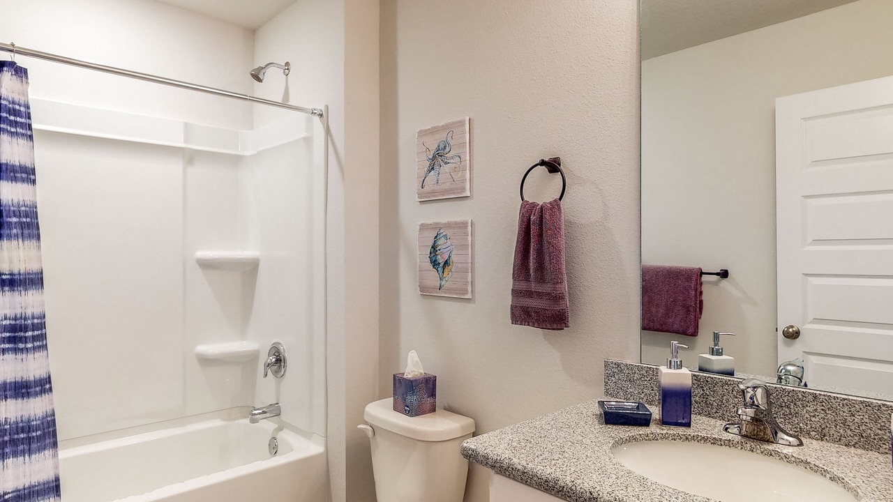 Photo of Bathroom in Northwest Pensacola