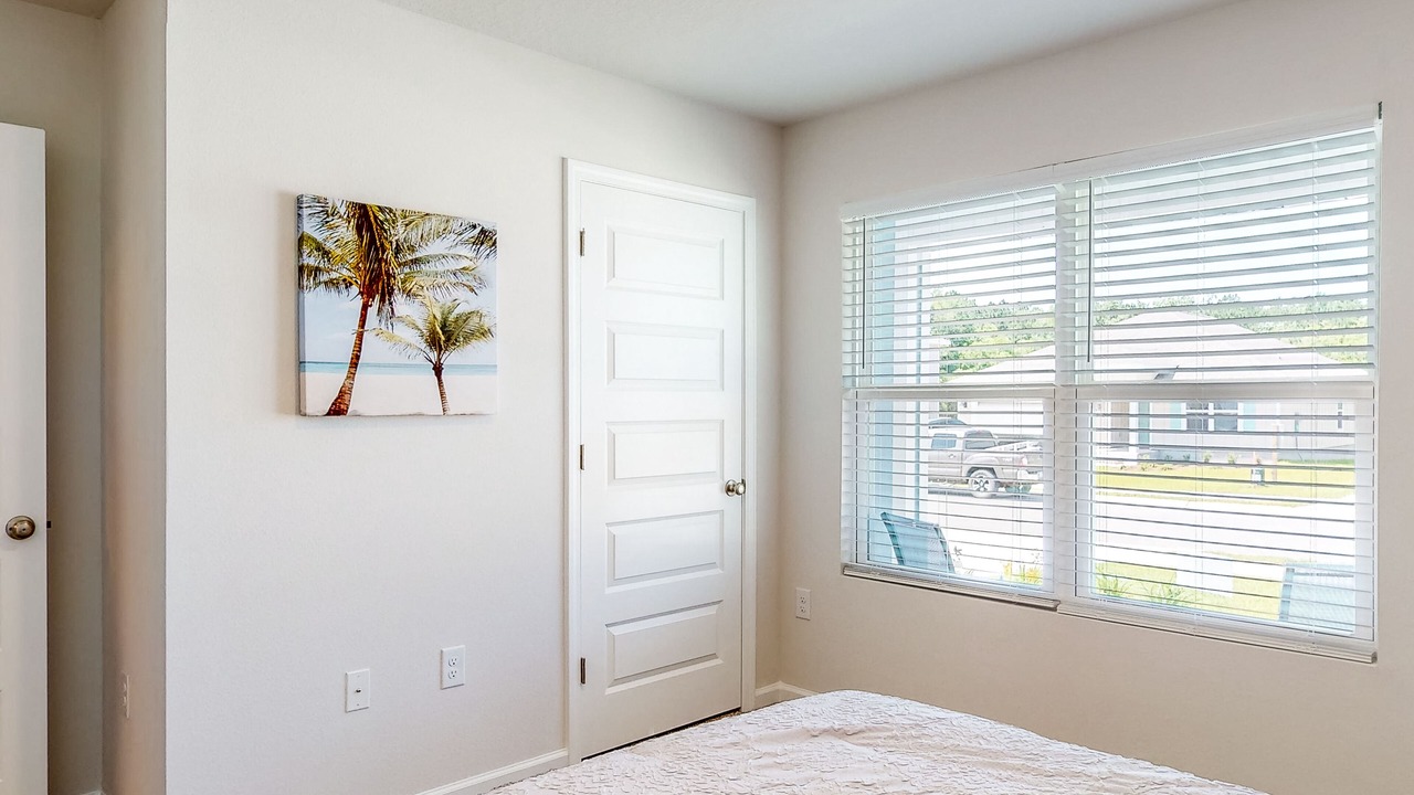 Photo of Bedroom in Northwest Pensacola
