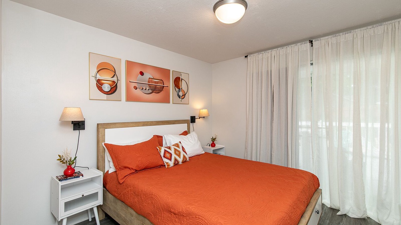 Photo of Bedroom in Des Moines