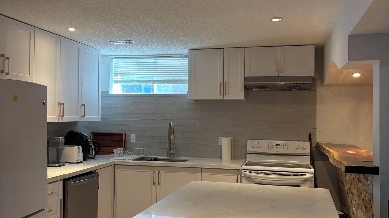 Photo of Kitchen in Grand River South