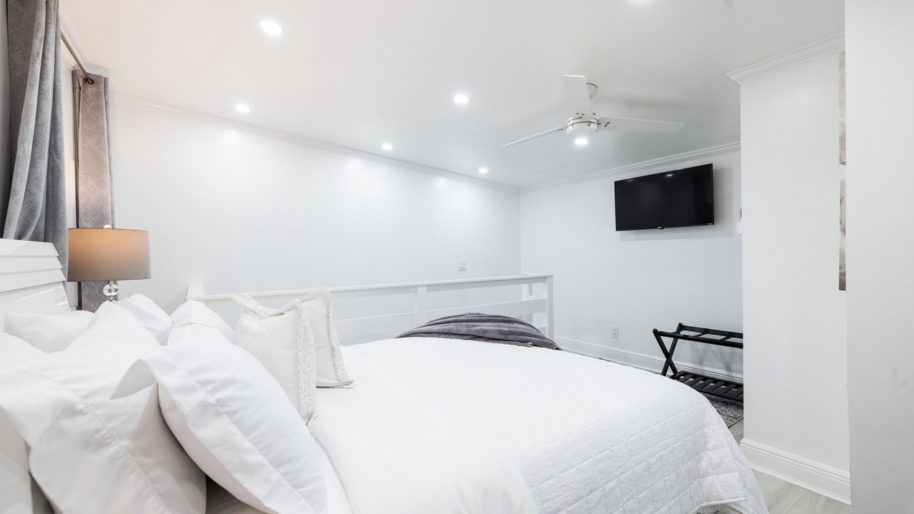 Photo of Bedroom in Nassau