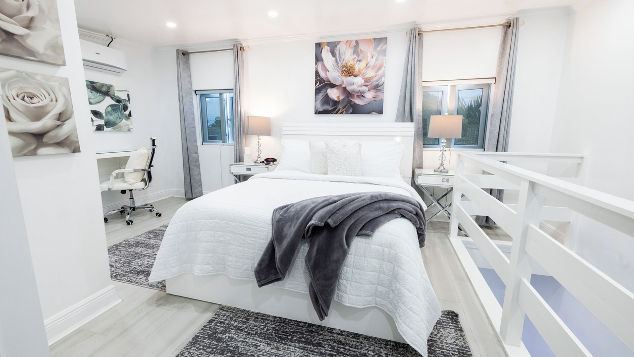 Photo of Bedroom in Nassau