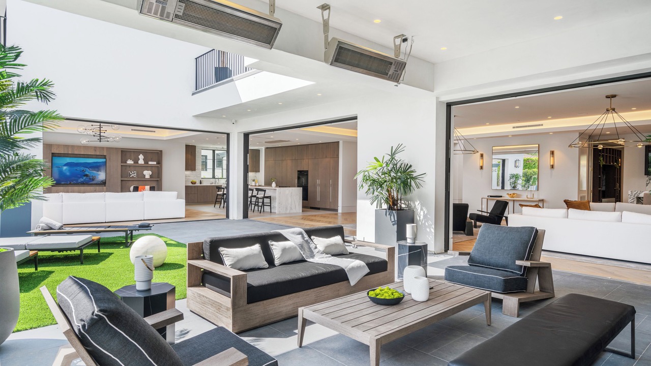 Photo of Livingroom in The Flats