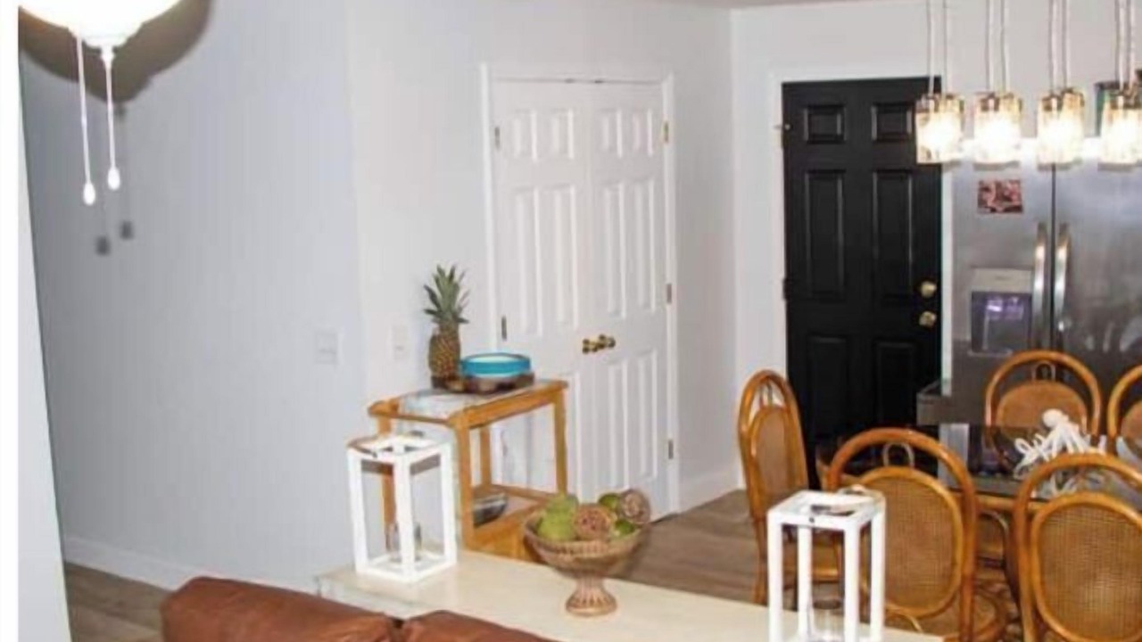 Photo of Livingroom in Pensacola