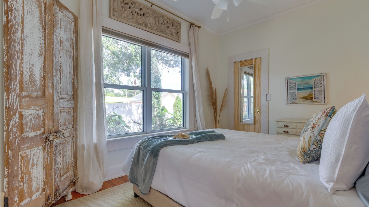 Photo of Bedroom in East Hill