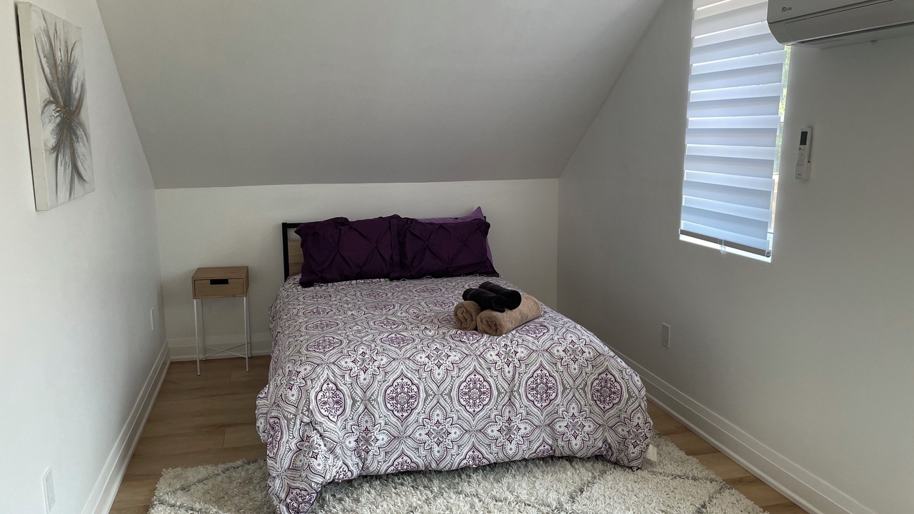 Photo of Bedroom in Township of Woolwich