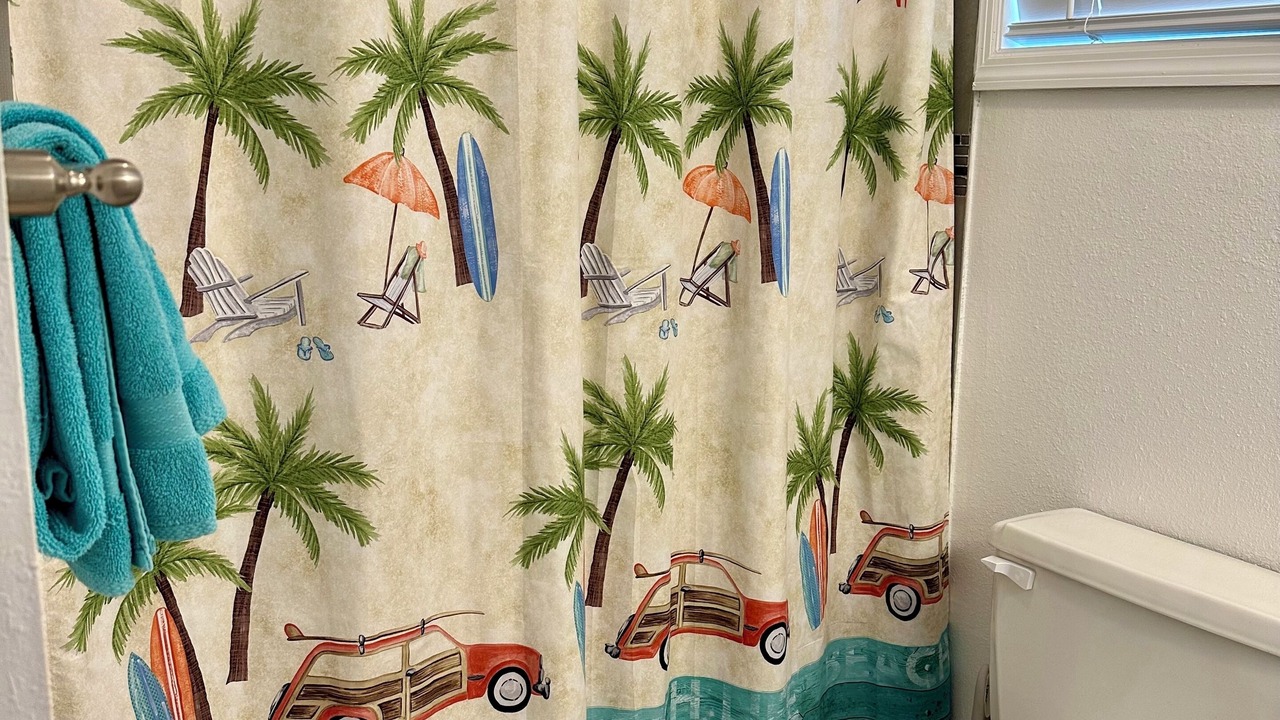 Photo of Bathroom in Bahama Palm Shores