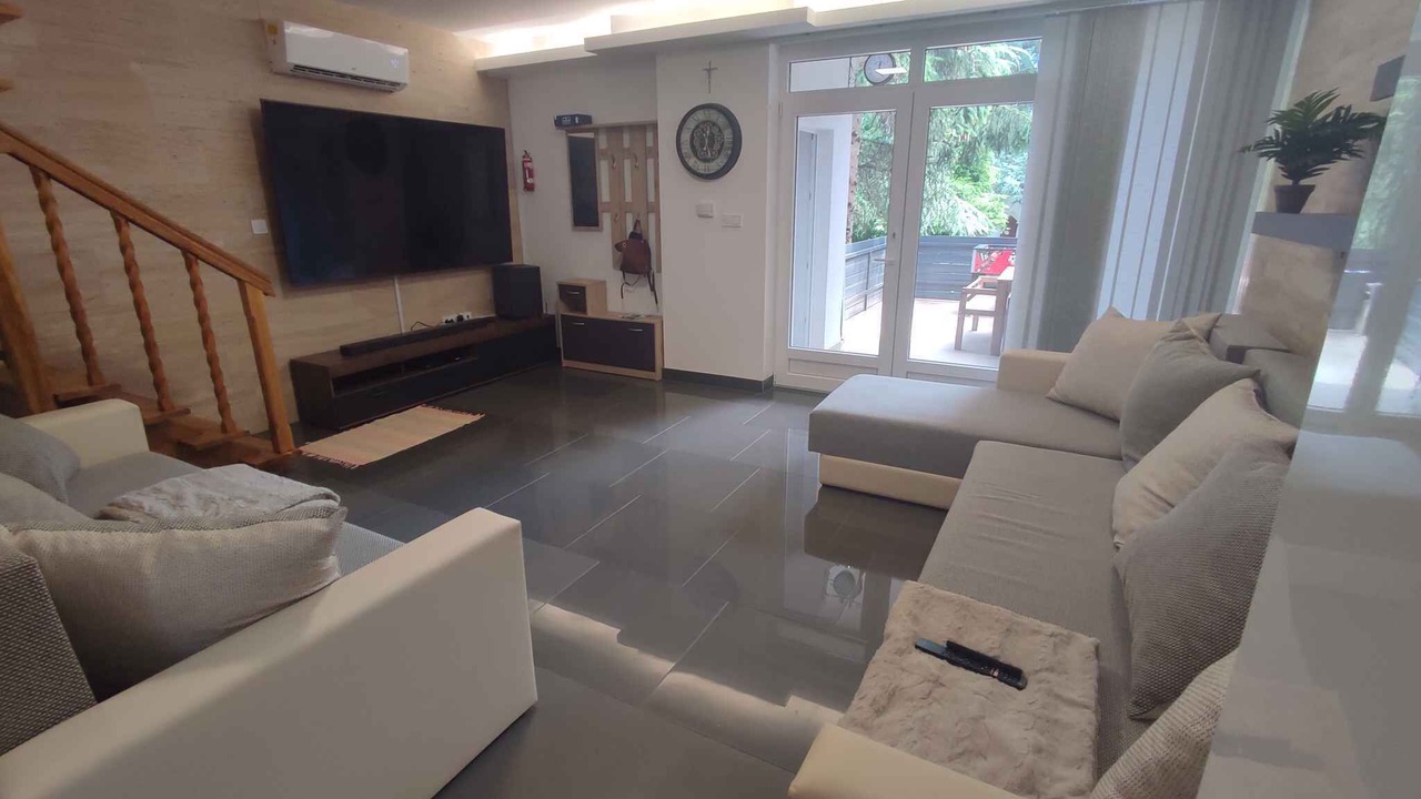 Photo of Livingroom in Vonyarcvashegy