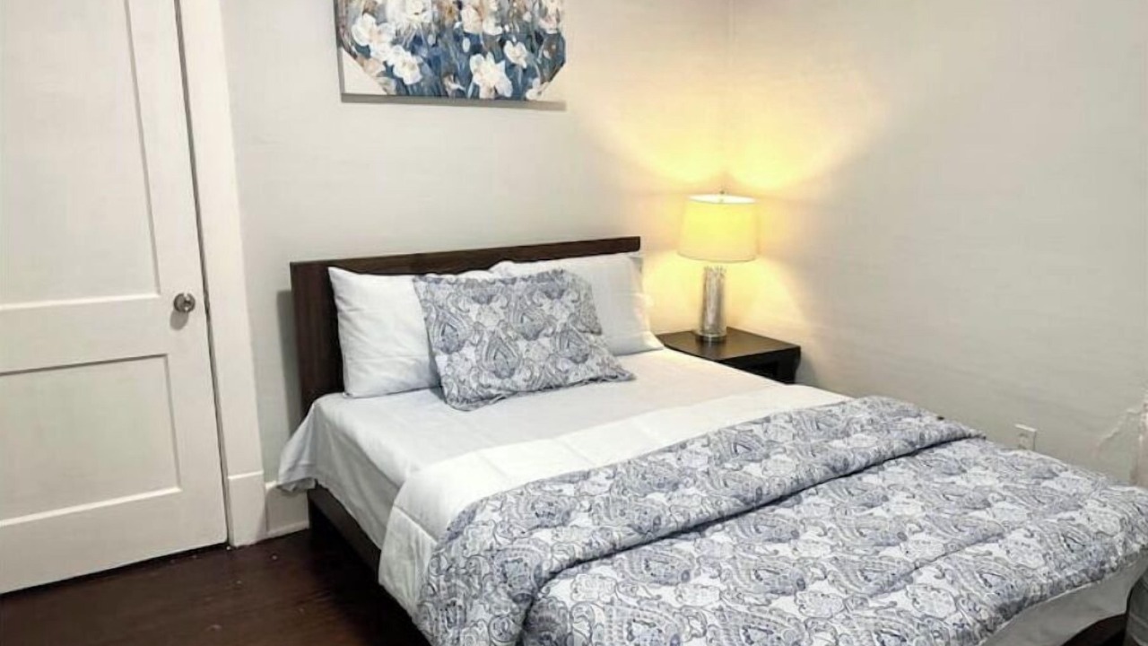 Photo of Bedroom in North Buffalo