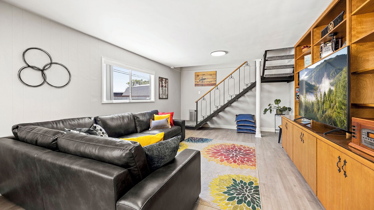 Photo of Livingroom in Fullerton