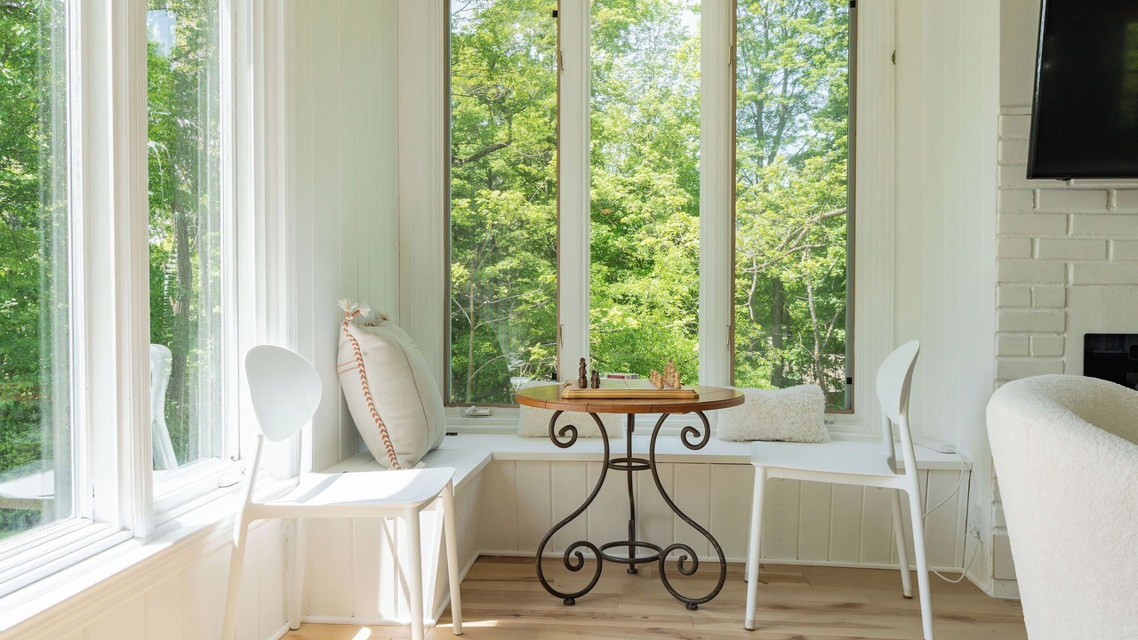 Photo of Livingroom in Monroe