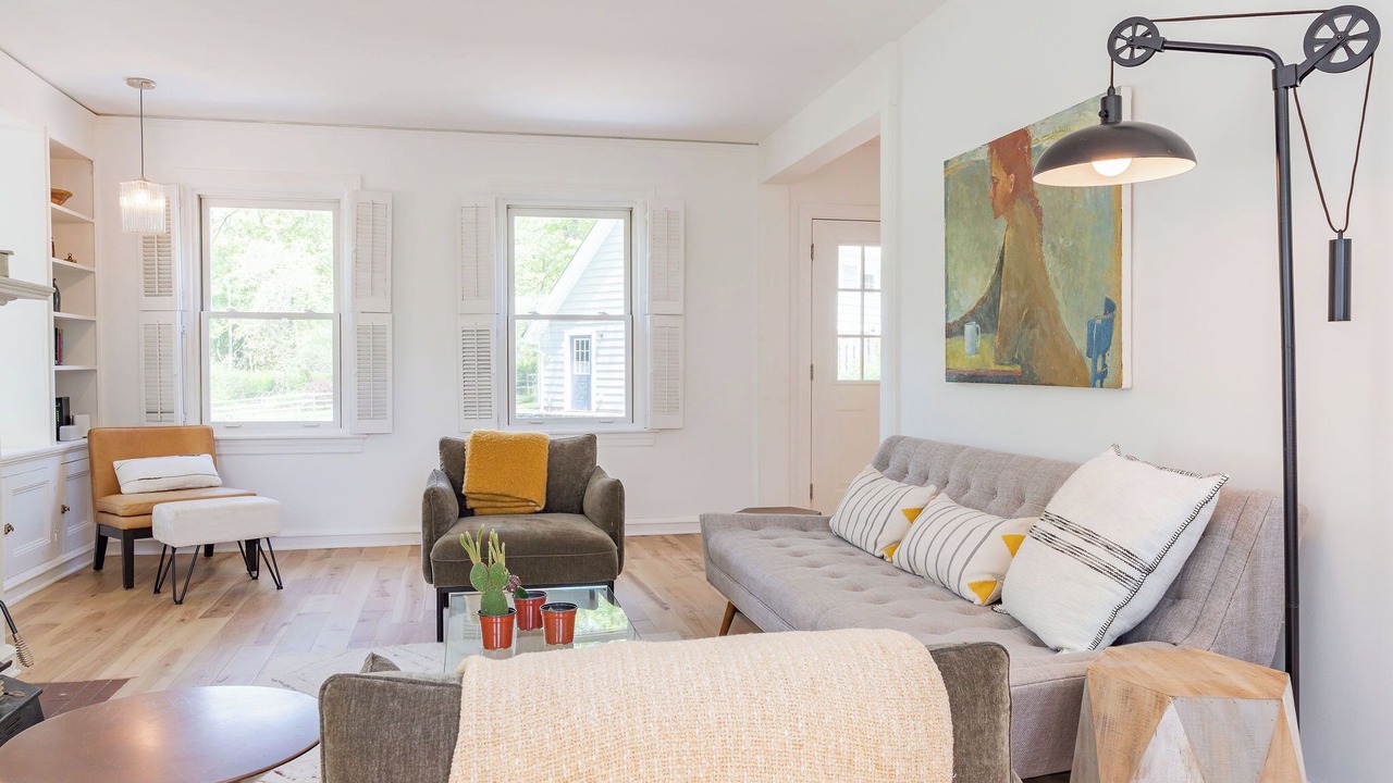 Photo of Livingroom in Monroe