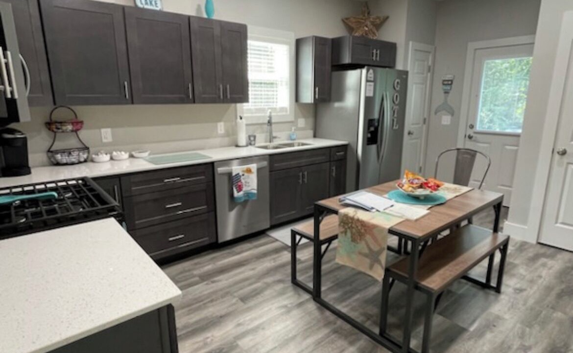 Photo of Kitchen in Geneva-on-the-Lake