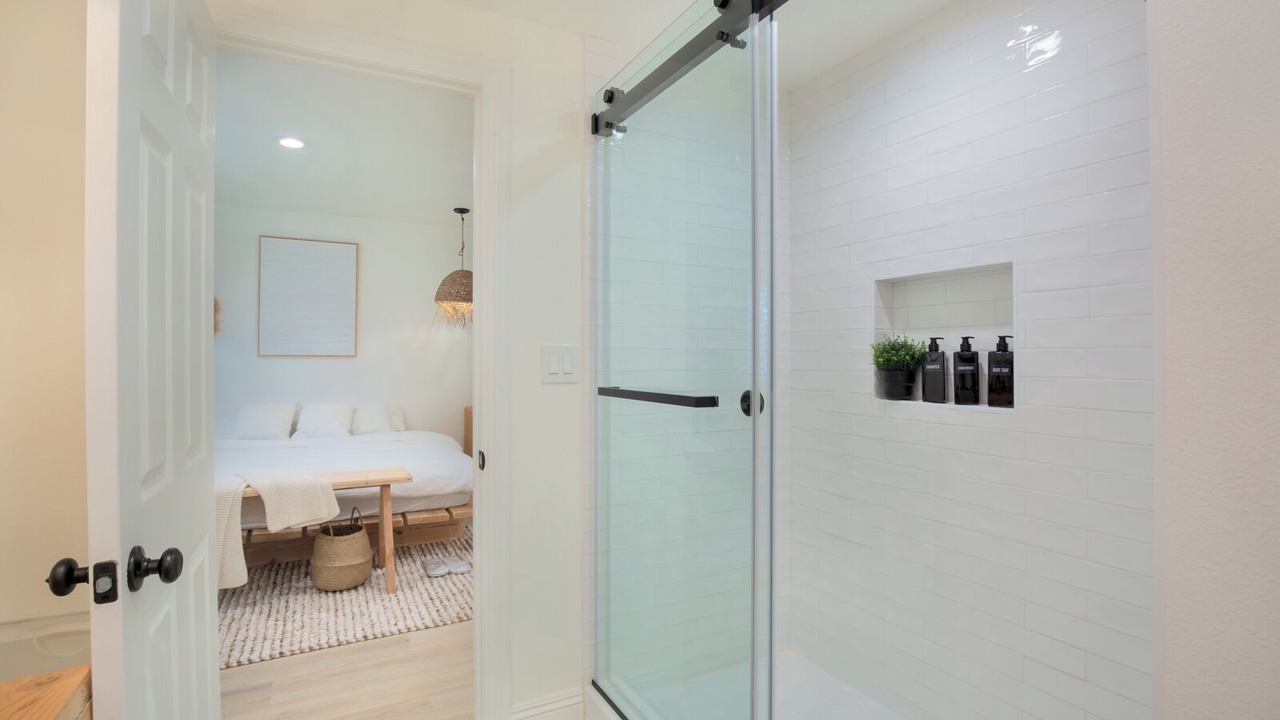 Photo of Bathroom in Fountain Valley