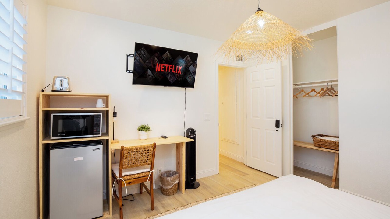 Photo of Bedroom in Fountain Valley