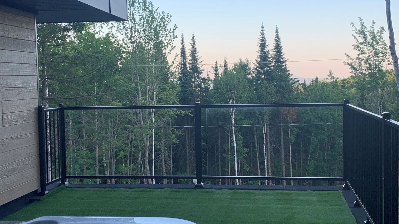 Photo of Outdoor in Adstock