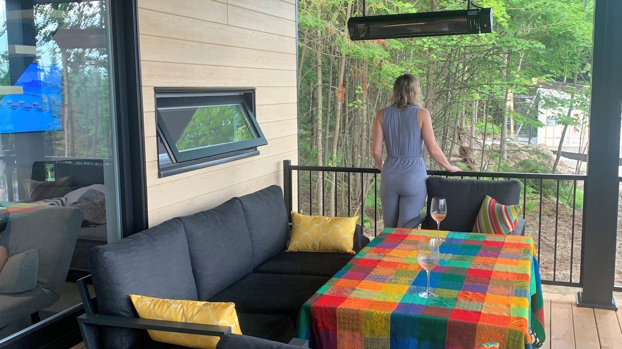 Photo of Outdoor in Adstock