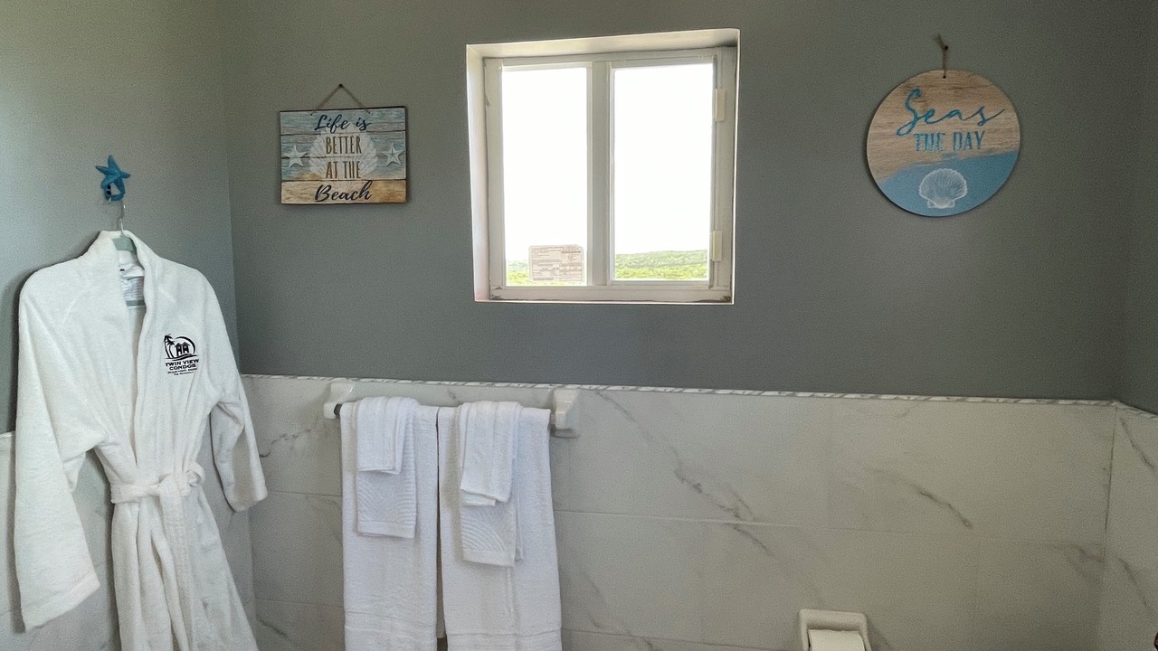 Photo of Bathroom in Black Point
