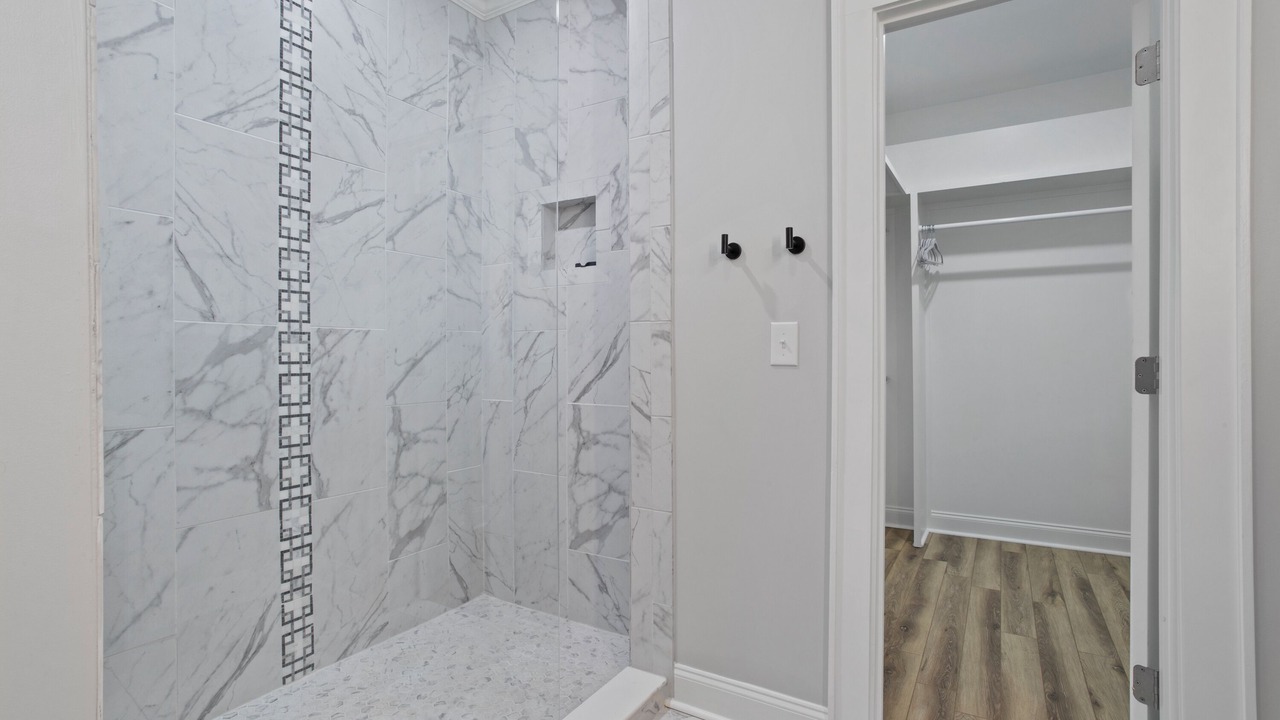 Photo of Bathroom in Henderson Point