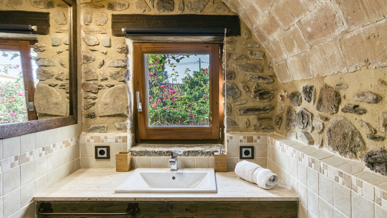 Photo of Bathroom in Cantallops