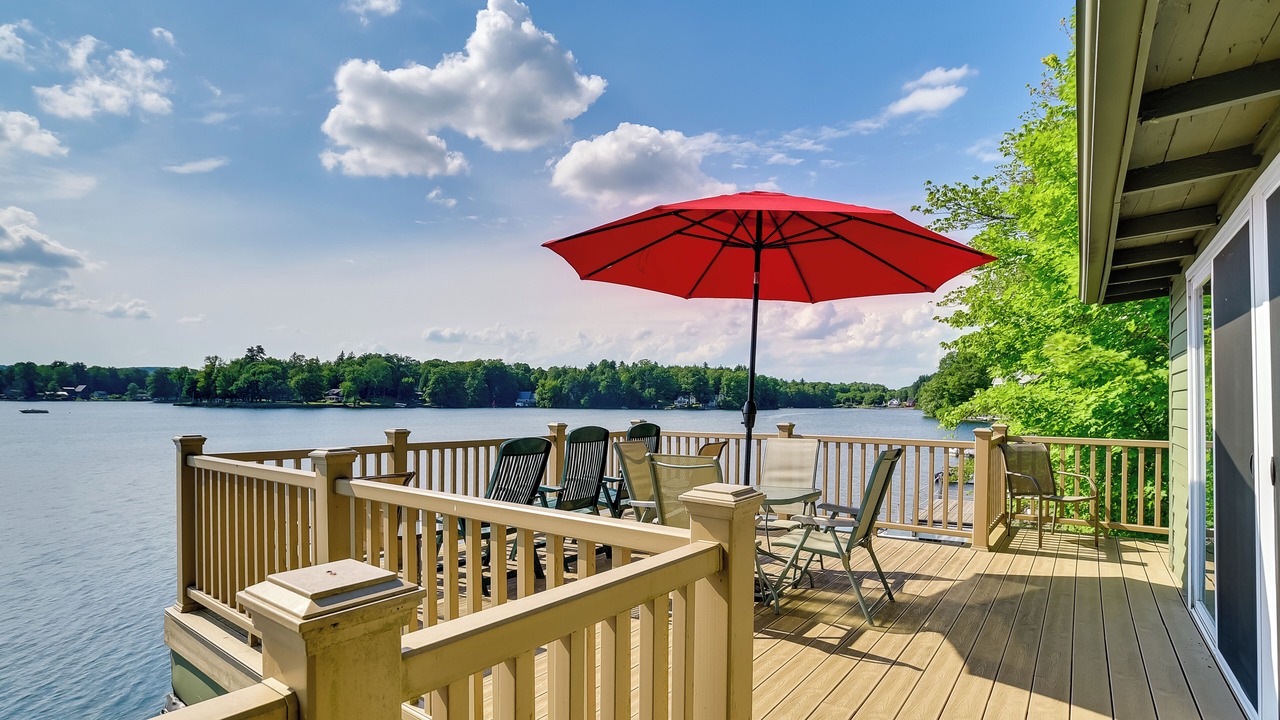 Photo of Patio Balcony in Scottsburg