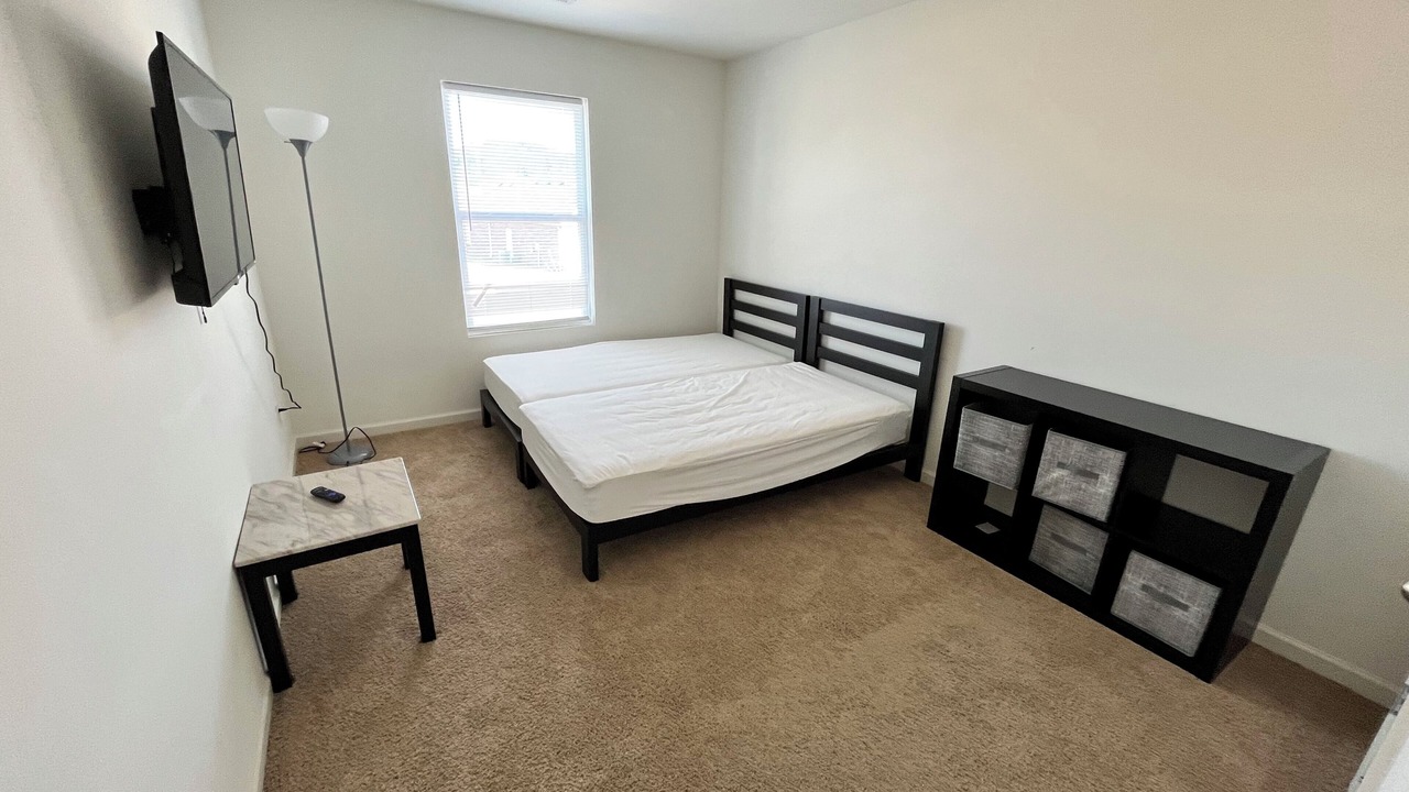 Photo of Bedroom in Northport
