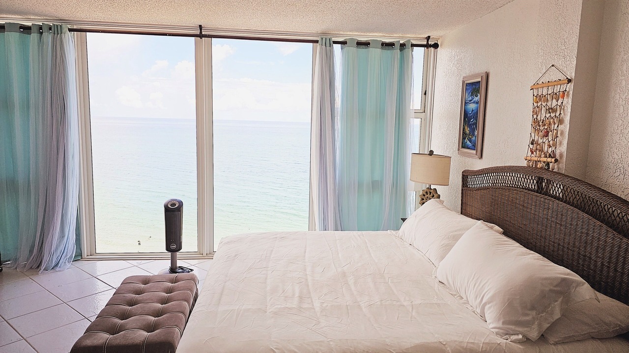 Photo of Bedroom in Galt Mile