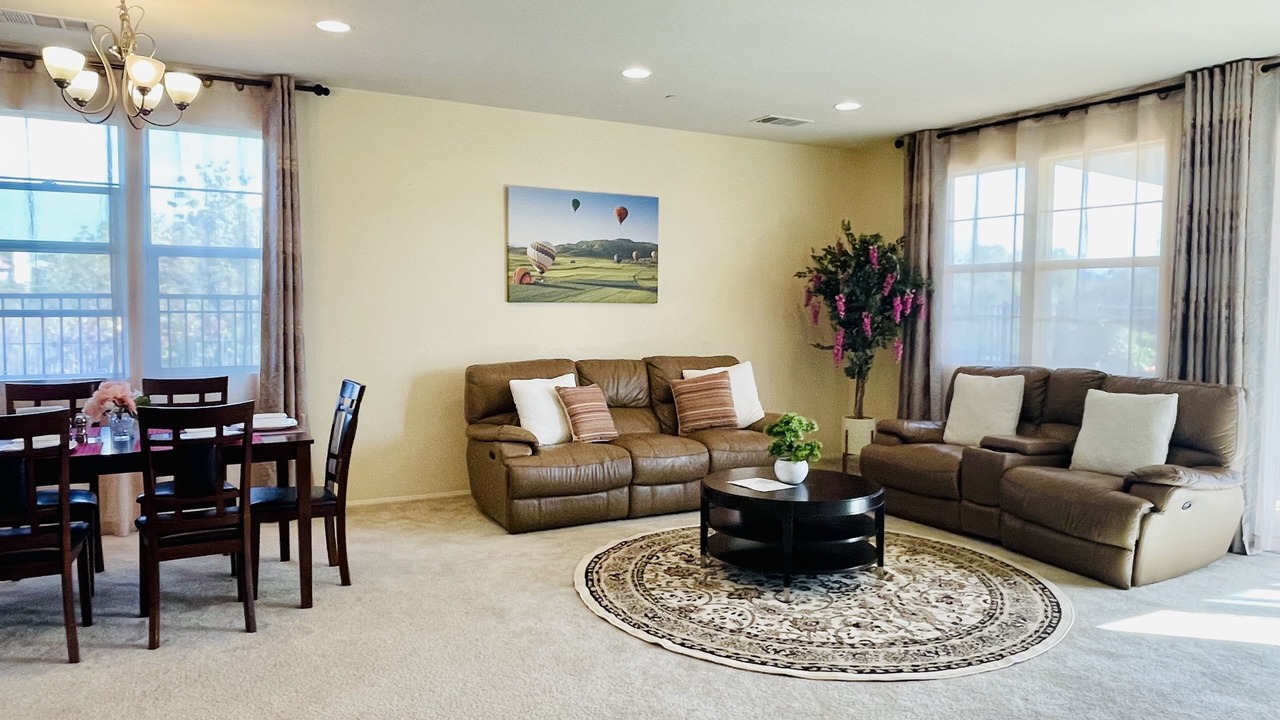 Photo of Livingroom in Temecula