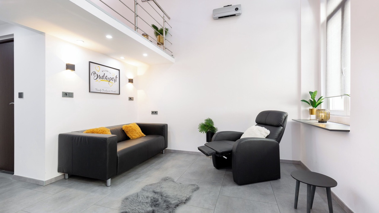 Photo of Livingroom in Palace District